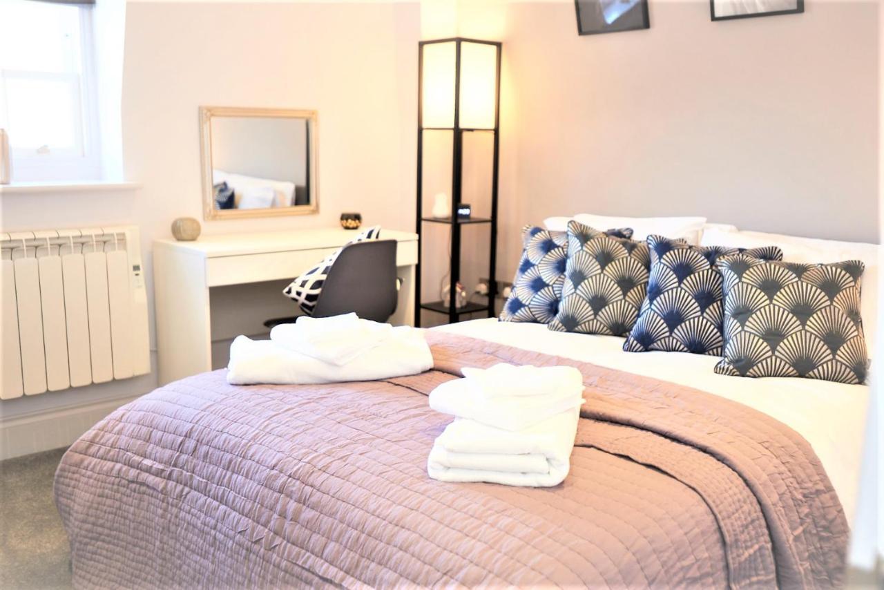 Hampton Court - The Kings Rest Διαμέρισμα Molesey Εξωτερικό φωτογραφία